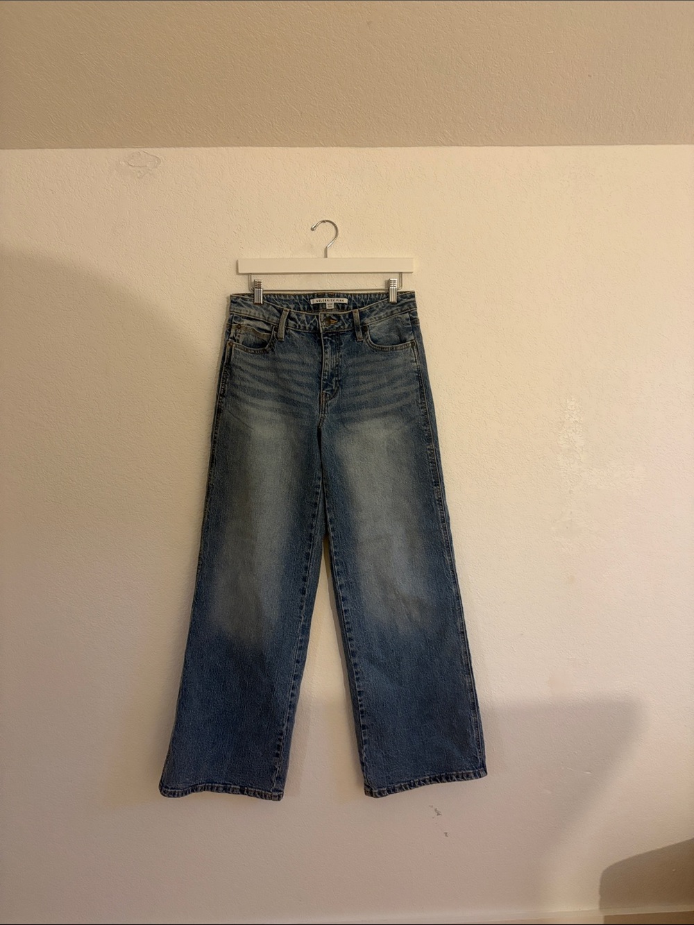 Celebrity Pink Wide Leg Medium Wash Jeans